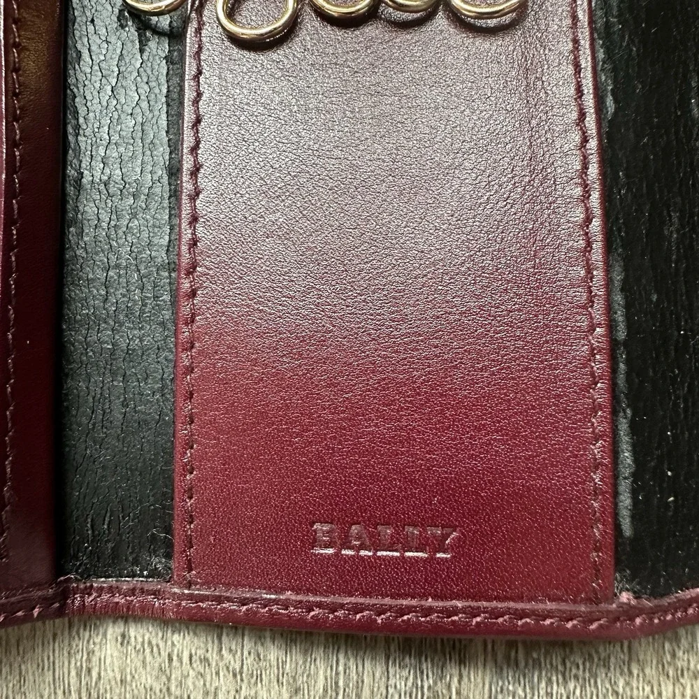 Authentic Bally‎ Wallet Red Burgundy Leather Bi Fold Coin Pouch EUC